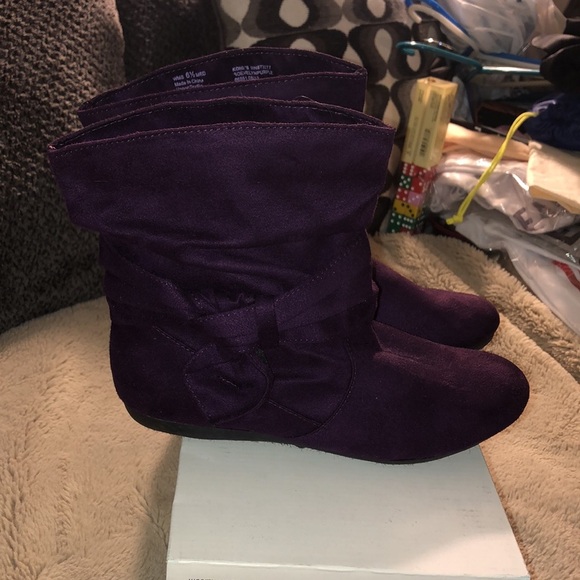 NWOT SO Pull On Ankle Boots, size 6.5 - Picture 3 of 8